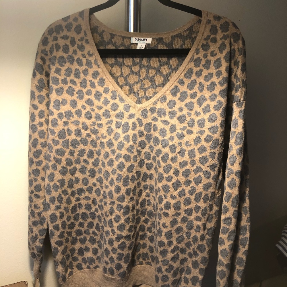 Leopard sweater